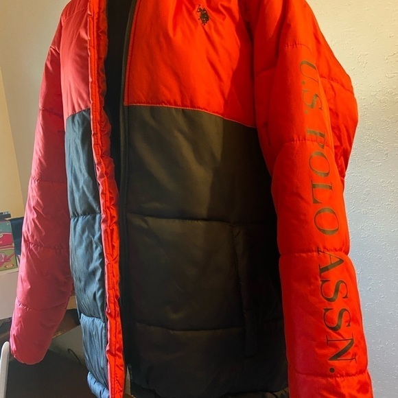 Nwt mens U.S. POLO ASSN. Color-Block Padded Puffer A13 - Picture 4 of 7
